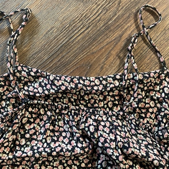 Brandy Melville floral slip dress - Picture 4 of 4